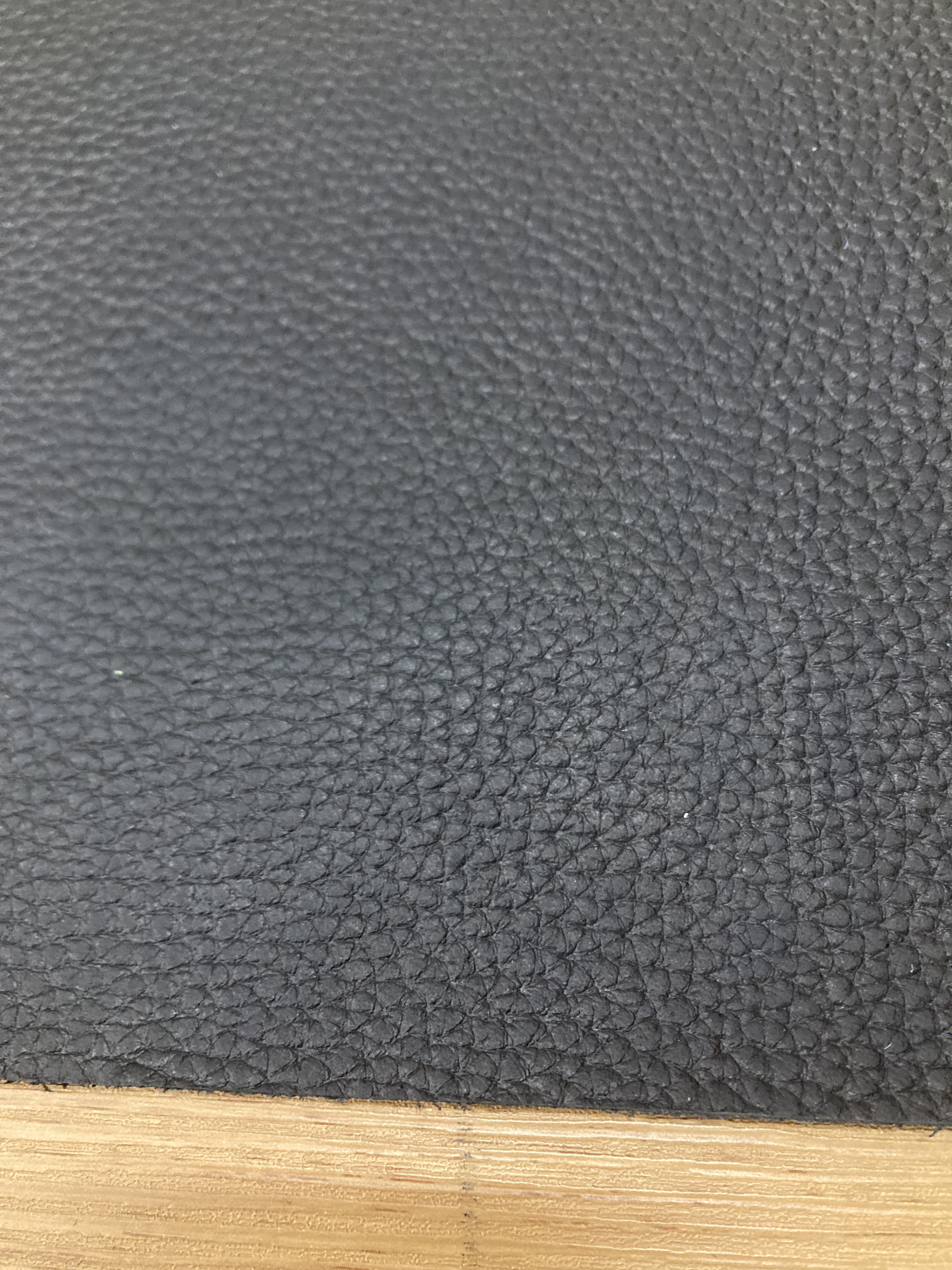 革帯黒のオイルタッチレザー COLOR GETA スムース革 ブラック / RINK-001 – mizutori / 株式