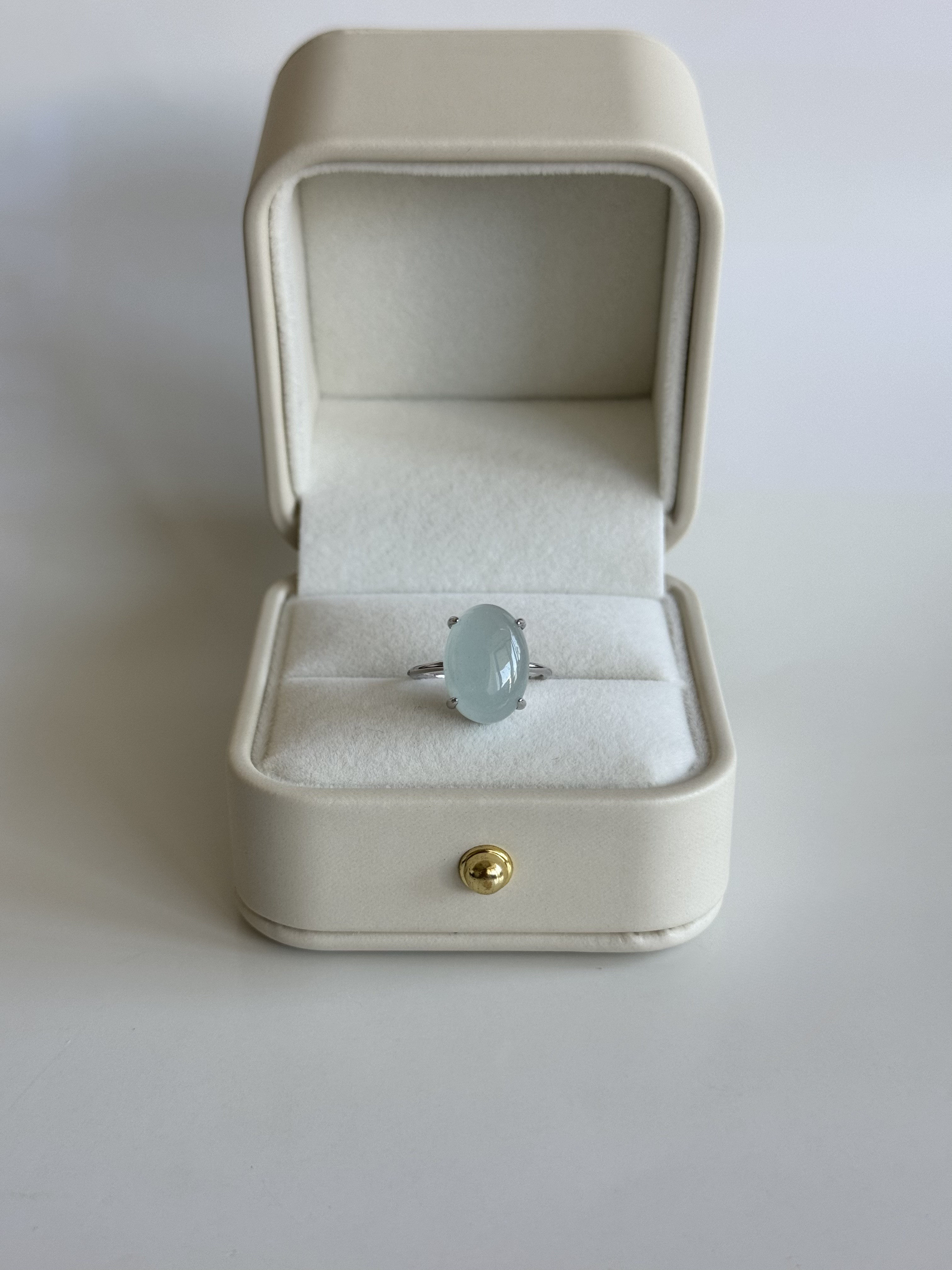 アクアマリンのオーバルカボションリング〈Silver925・18KGP〉