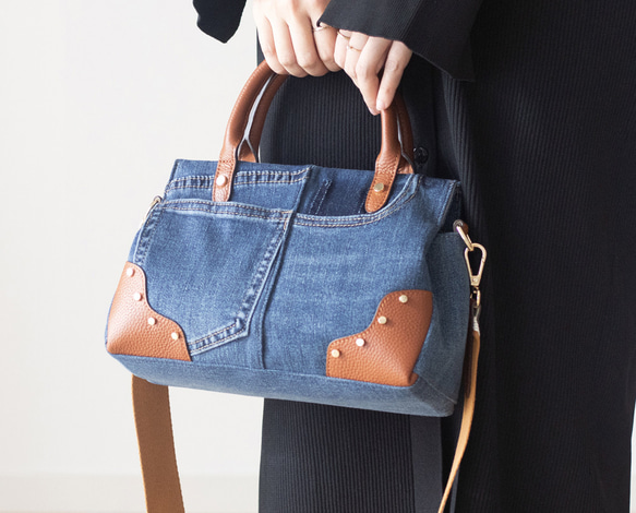 人気再販】リサイクルジーンズxレザー ユニークなボストンバッグ SDGs