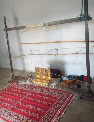 手織りキリム　お守りがたくさん並んでる　 ガフサ102　約65.5×127cm