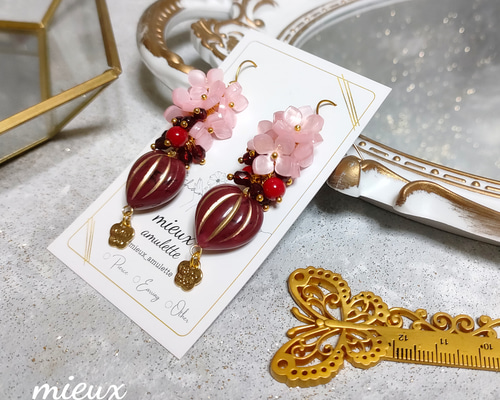 006 アクリル 大ぶり フラワー ピアス イヤリング ハンドメイド 006