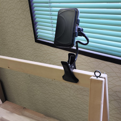 キャンプや車中泊などアウトドアで活躍！　天然木の折り畳み式カウンターテーブル　サイズS　 10枚目の画像