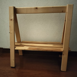 キャンプや車中泊などアウトドアで活躍！　天然木の折り畳み式カウンターテーブル　サイズS　 2枚目の画像