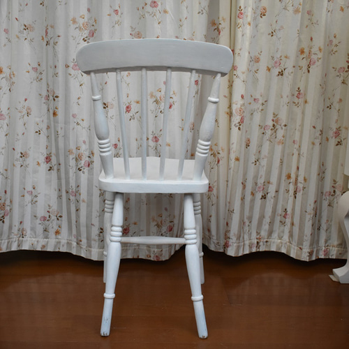 シャビーシックなカントリーチェア 椅子（チェアー）・スツール