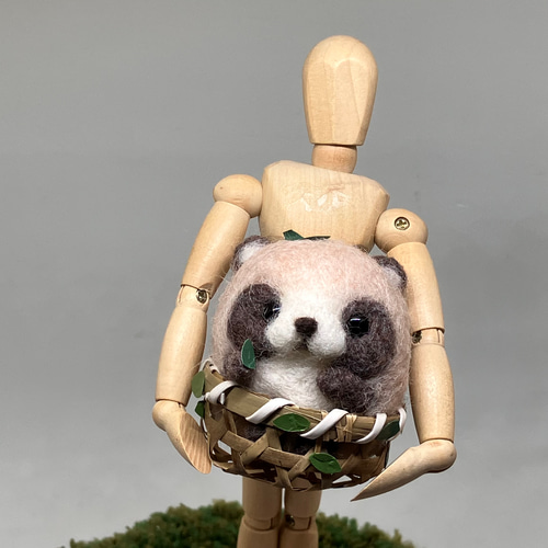 化けたい たぬきカゴ付き 薄茶【羊毛フェルト人形】十七 羊毛フェルト