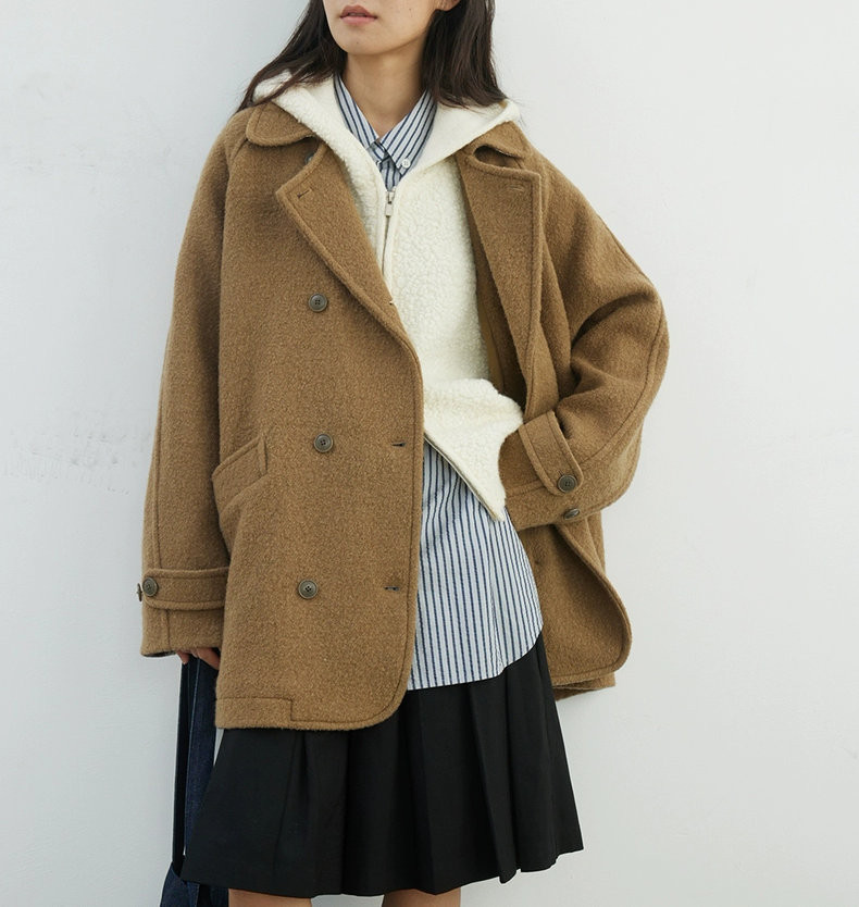 【値下しました】VUMPS (新品) ウールコート　ミドル丈