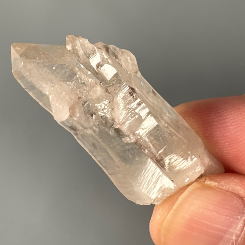 ヒマラヤ・ガネーシュヒマール産クリスタル原石 444g ヒマラヤ・ガネーシュヒマール産クリスタル原石 444g