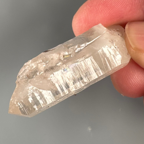 【お値下げしました】天然石 ガネーシュヒマール 水晶 原石 ガネーシュヒマール産 ヒマラヤ水晶 44ミリ 原石ポイント tg888 天然石