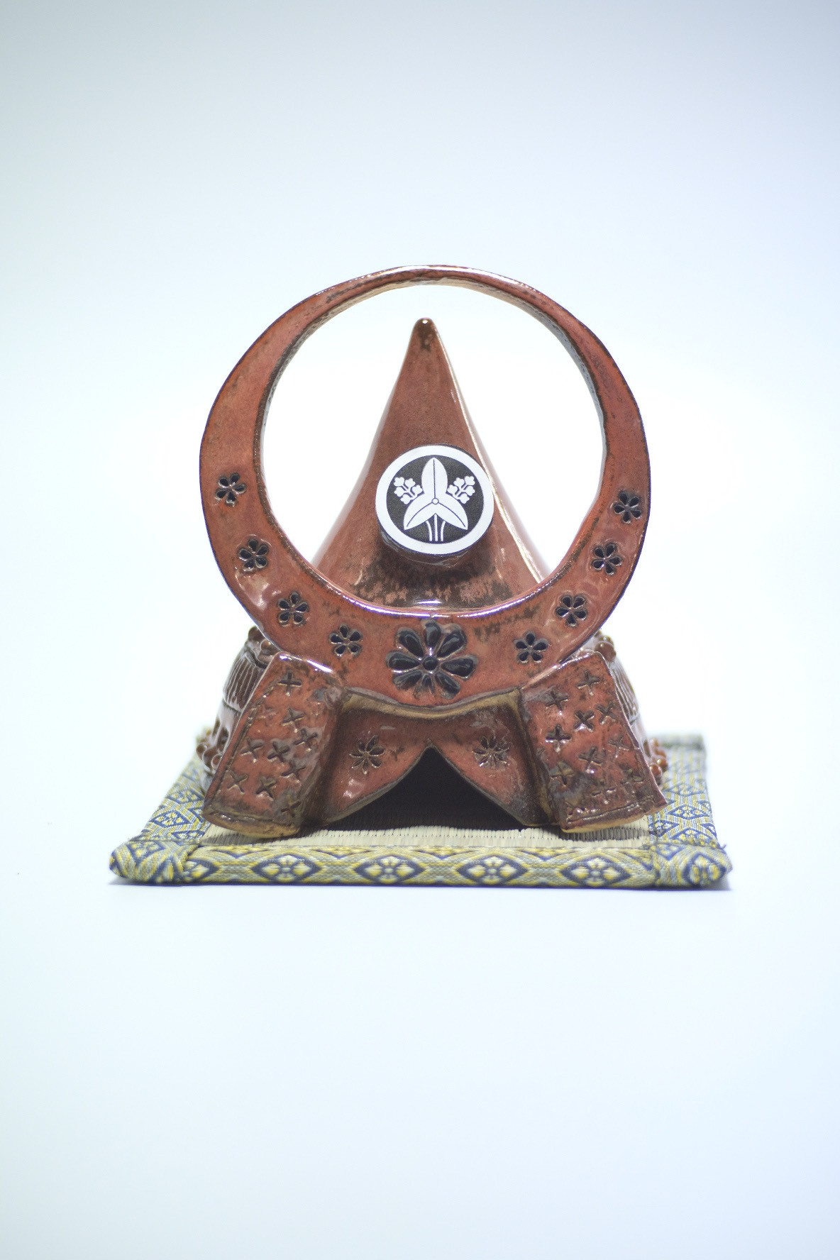 【一点物】兜　インテリア　雑貨　置物　陶器　陶芸　子供の日