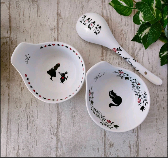 未使用 マクミラン アリスデザイン ペア ラーメン丼 2客セット レンゲ