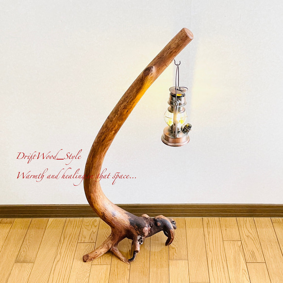 流木インテリア 曲線を描く芸術的な流木スタンド ランタンやエアプラントを飾れる置物 北欧 照明 木材 N69 6枚目の画像