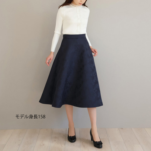 春のオケージョンシーンに◎】花柄ふくれジャガード フレア
