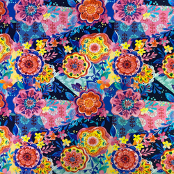 「Flower Patchesシリーズ ポップで色鮮やかな３枚セット」　moda生地　カットクロス 4枚目の画像