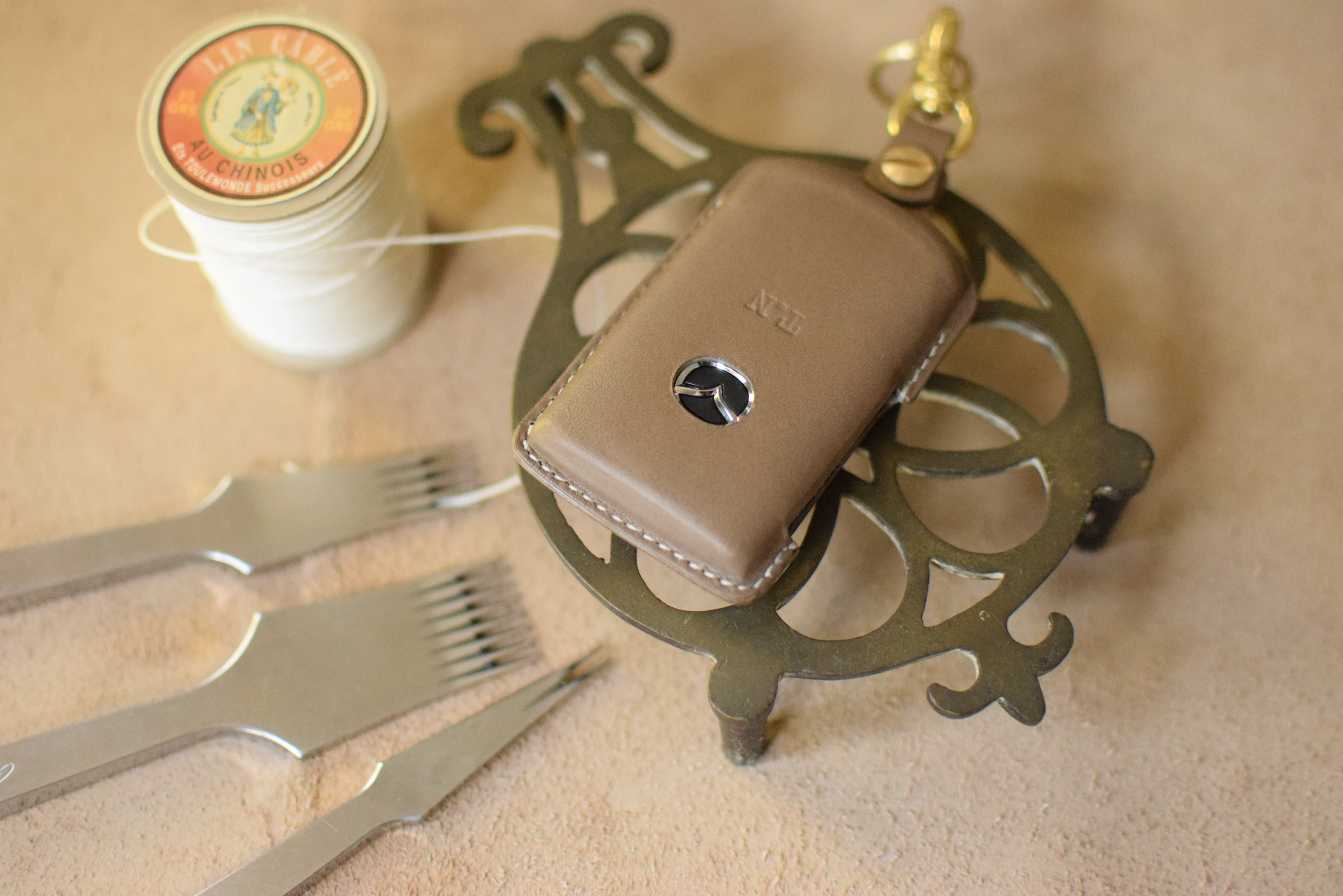 マツダ/CX-3/ロードスター/スマートキーケース/名入れ可能/総手縫い仕上げ/プレゼント/色指定可能/オーダー可能