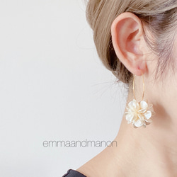 ✨ショートヘヤにおすすめ✨　フラワー　シンプル　フープ 4枚目の画像