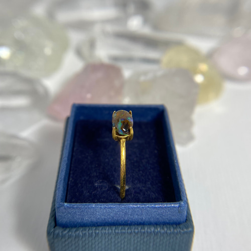 オーストラリア産ボルダーオパール 1.4ct ダイヤモンド プラチナ