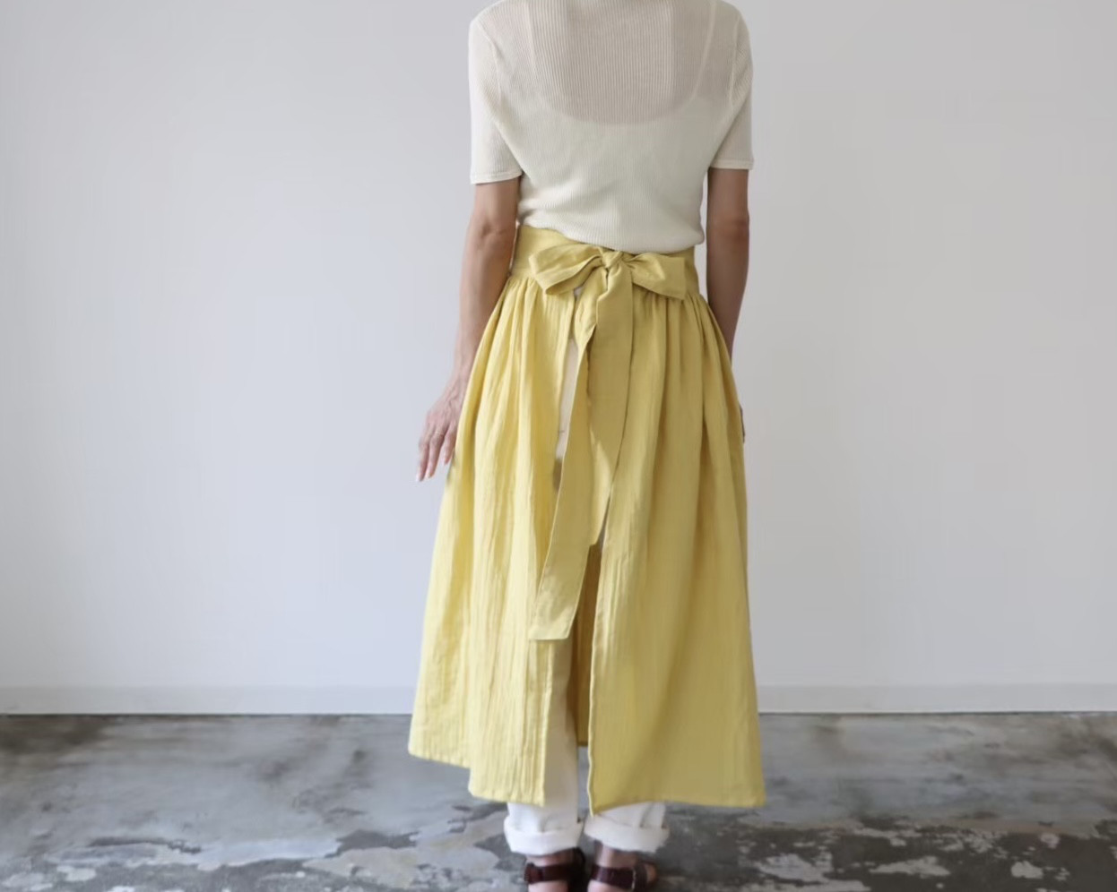 【全２２色】ふっくら厚み2倍のとろみダブルガーゼのギャザーカフェエプロン／バックリボンダブルガーゼエプロン／イエロー