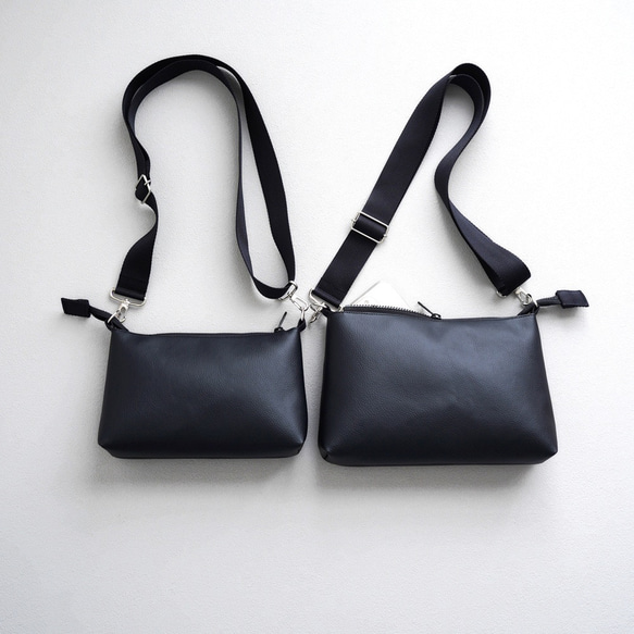 UrbanClassic-大人の斜め掛けショルダーバッグ（Mサイズ）男女兼用/軽量/撥水エコレザー/モノトーンブラック 11枚目の画像