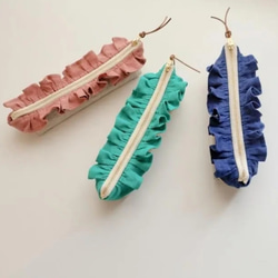 フリルペンケース 筆箱 コンパクト 3カラー ペンケース Clothnee 通販