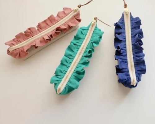 フリルペンケース 筆箱 コンパクト 3カラー ペンケース Clothnee 通販
