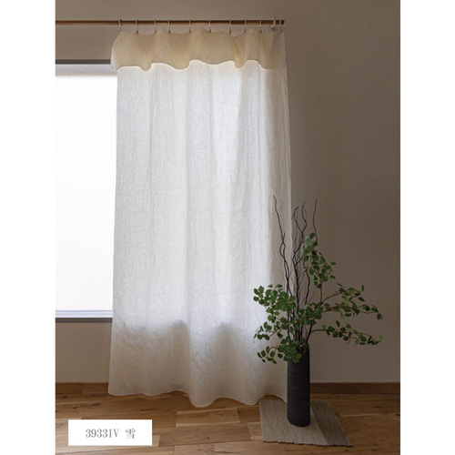 爽やかな梨地リネンのクリップ留めカーテン（Lサイズ 130×230cm