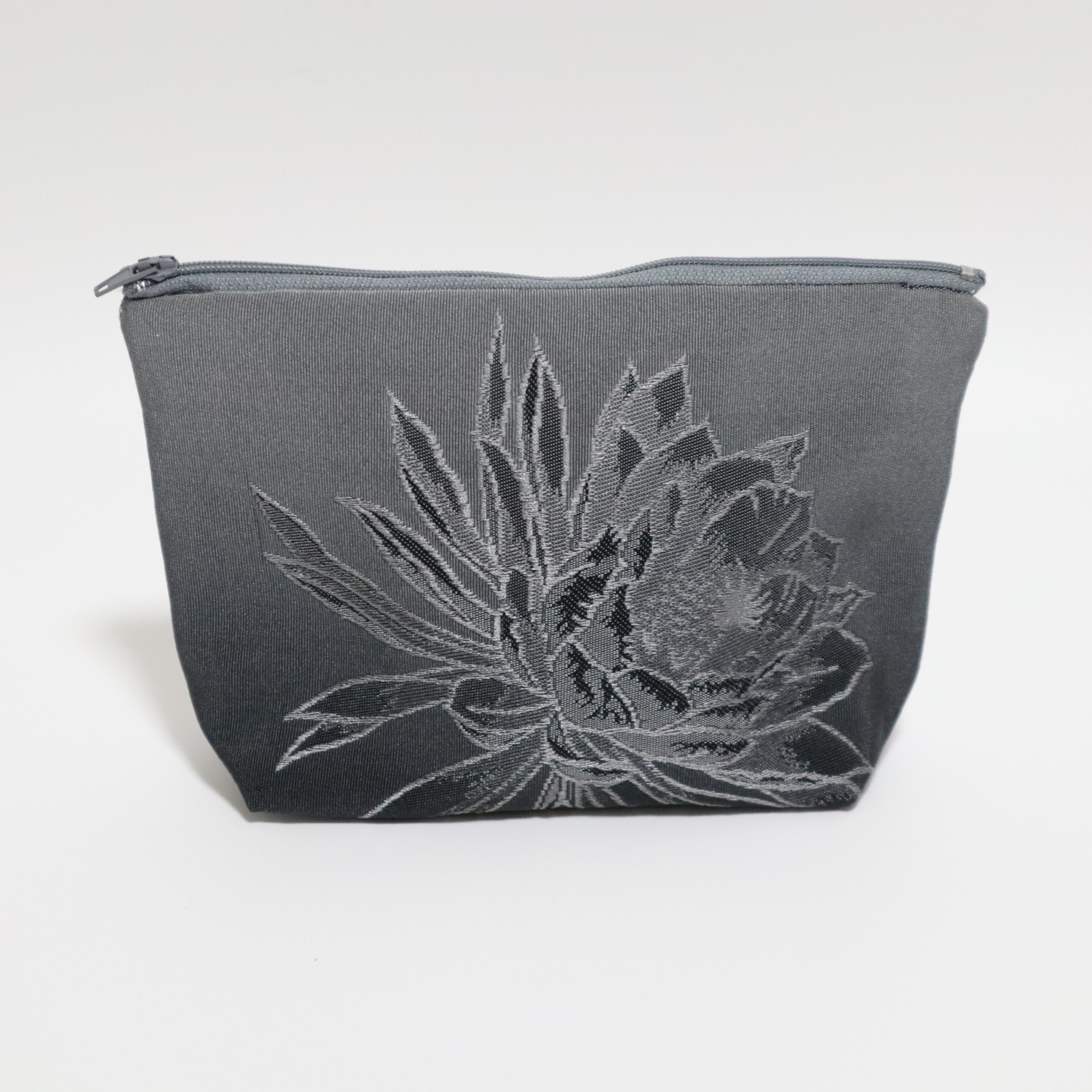 ■着物帯リメイク■　舟形ポーチ（BP2401-BWF）