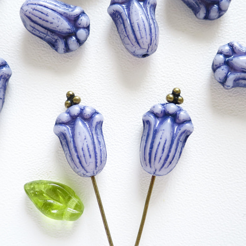 チェコ製 チューリップガラスビーズ［アンティークベリー］｜花 チェコ