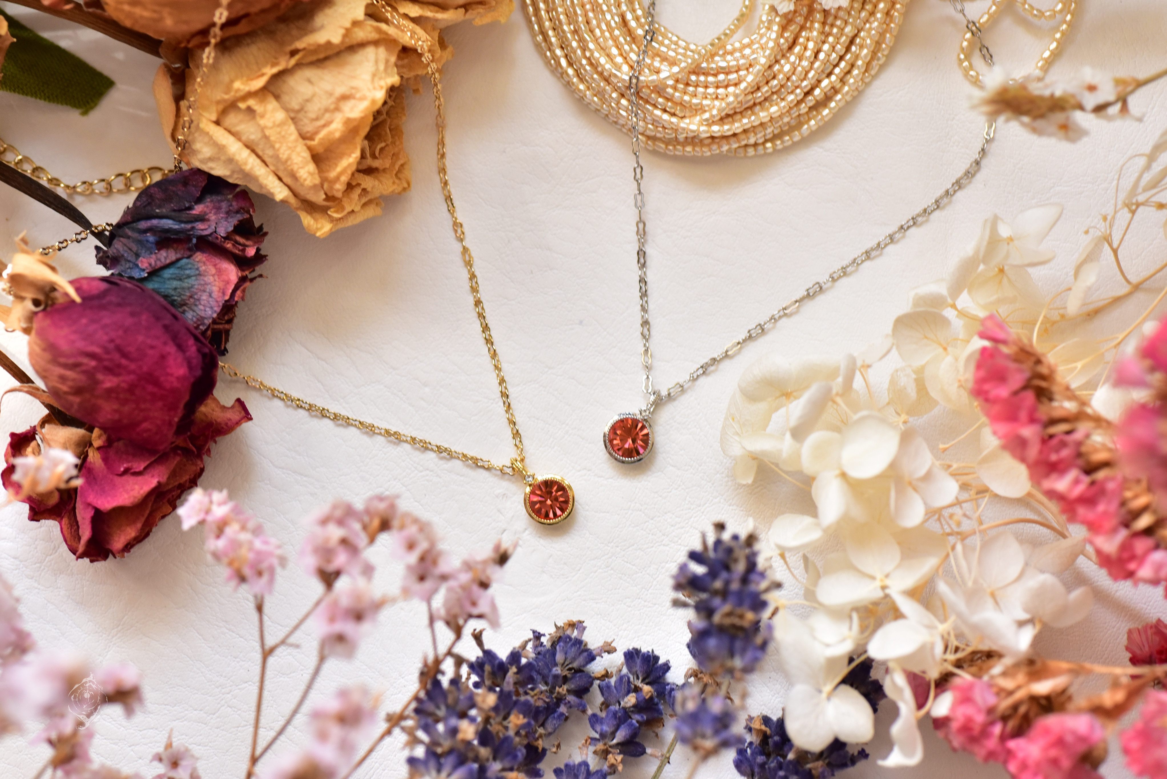 希少なピンク｜ピンクウランガラス【ネックレス】