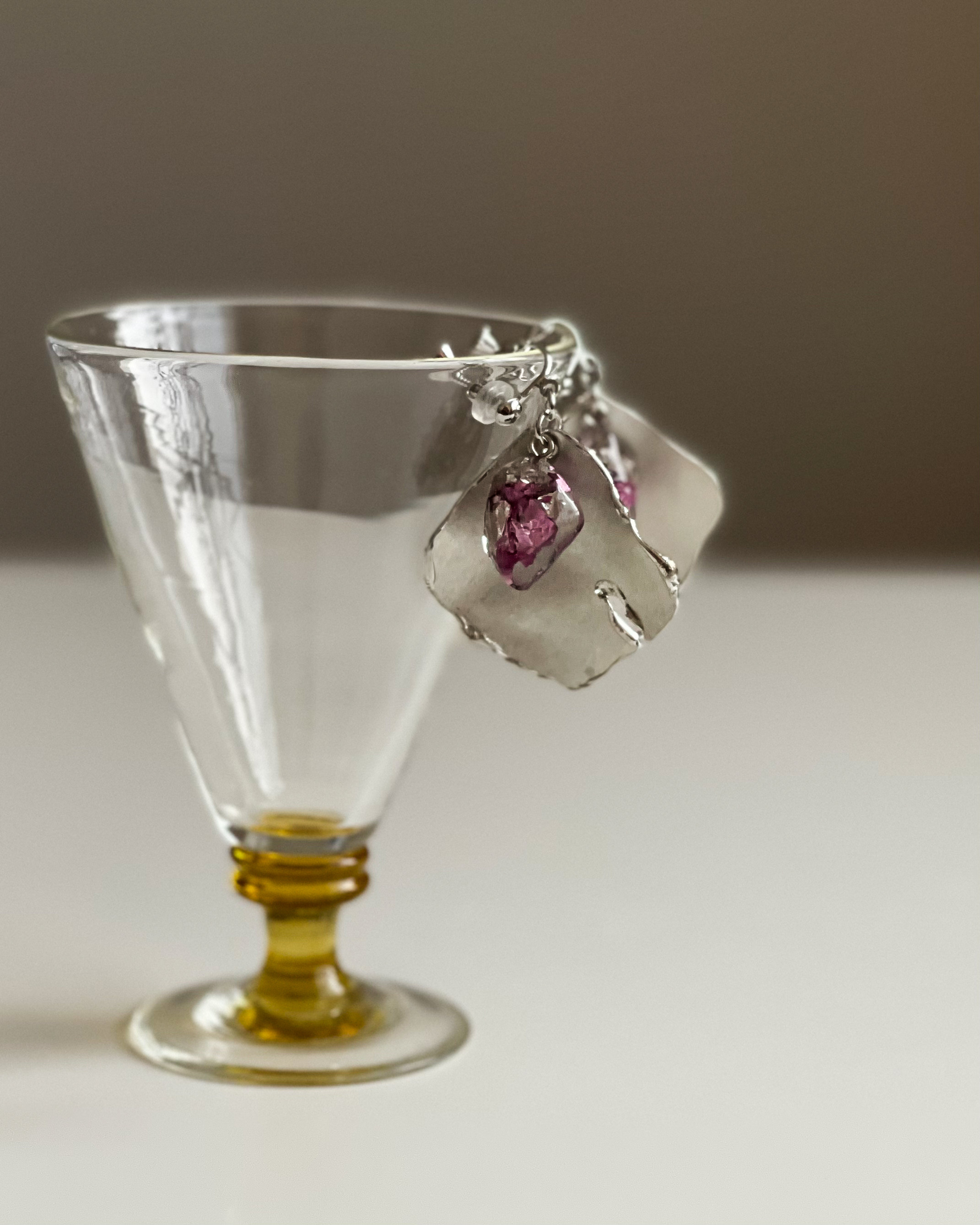 suzu leaf earring【pink×silver】