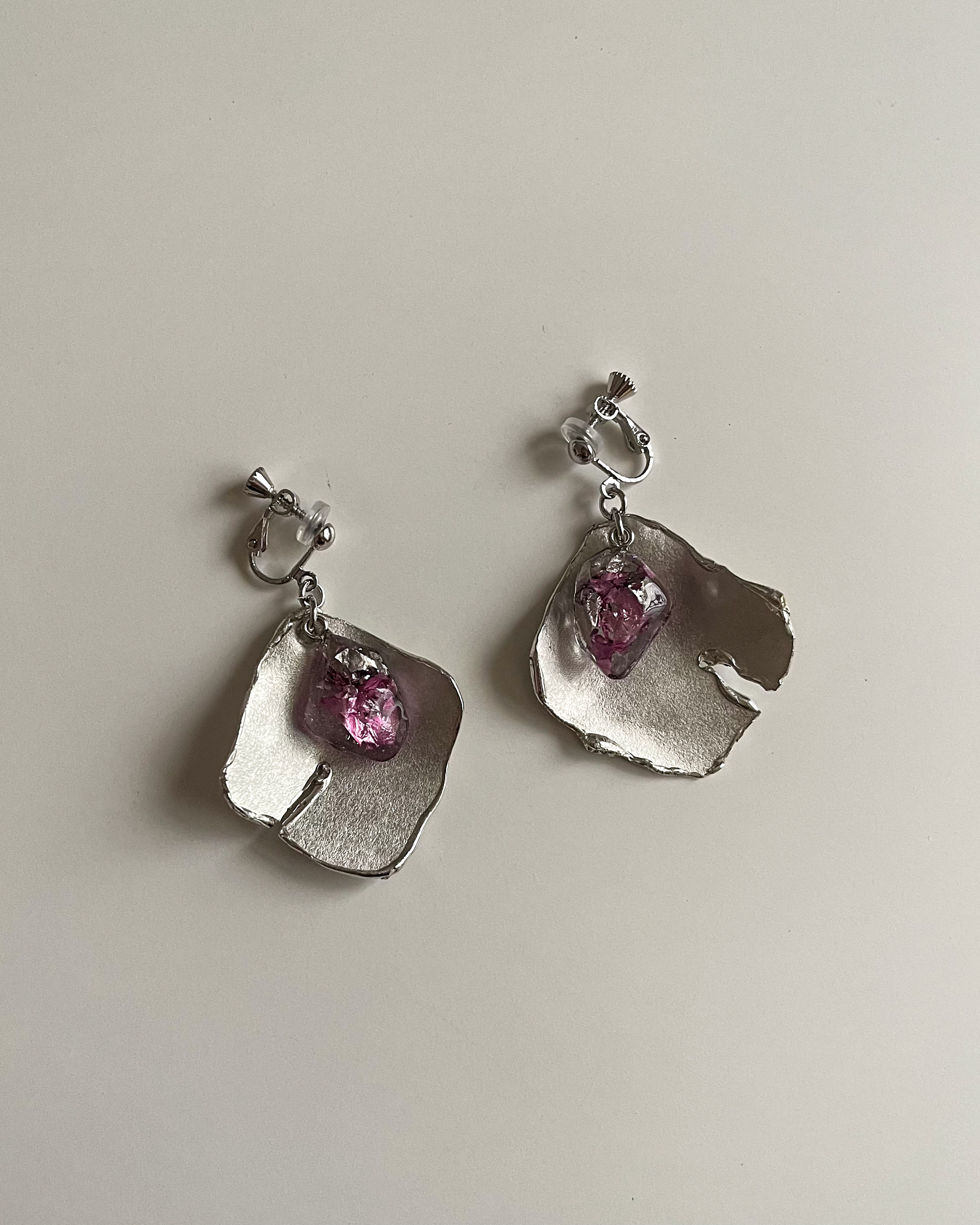 suzu leaf earring【pink×silver】