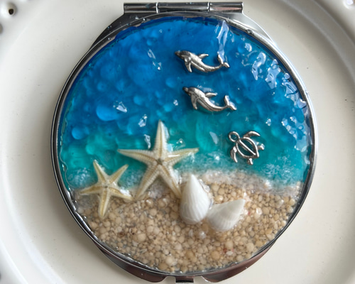 コンパクトミラー 海 シルバー 海レジン 貝がら 星の砂 イルカ 亀