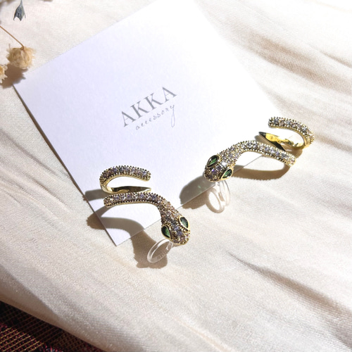 Snake ear cuff bijou earring ヘビ スネーク イヤーカフ イヤー