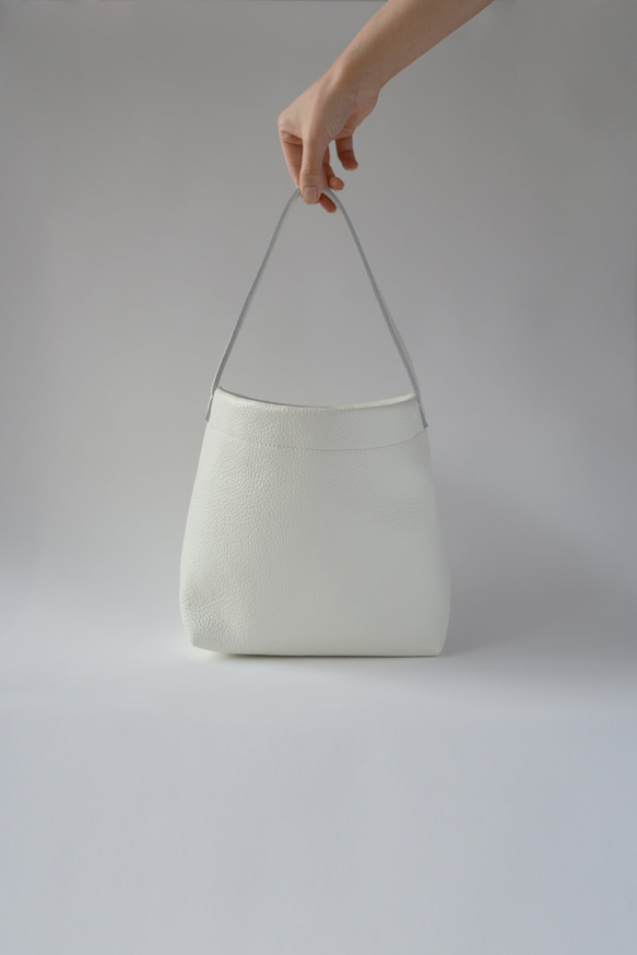 本革 ワンハンドルバッグ イタリアンレザー [MOLVAR] 2枚目の画像