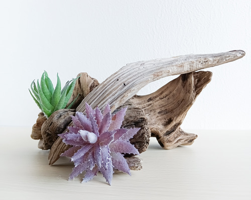 V44特大流木 アク抜き済み流木 爬虫類シェルター 登り木 インテリア 生け花 V44特大流木 アク抜き済み流木 爬虫類シェルター 登り木