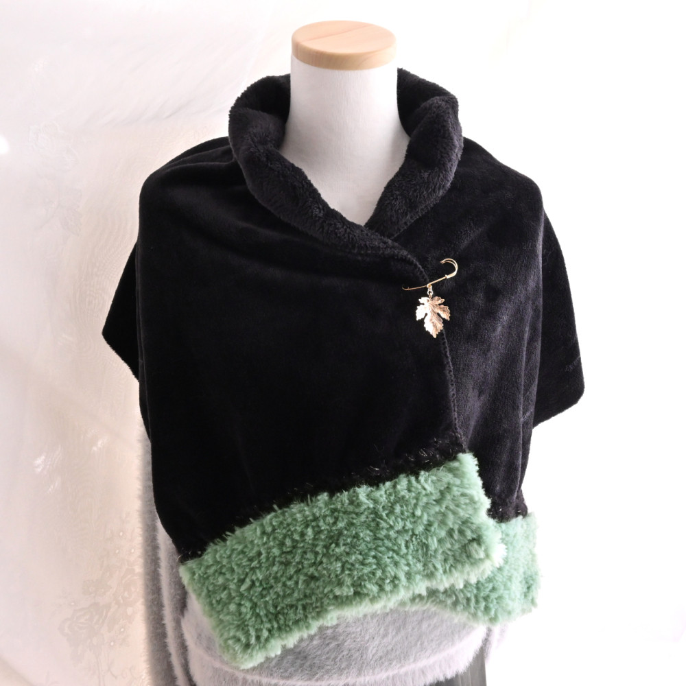 マフラーピン付き♪ふわとろニット×ラメ毛糸×ふわふわファー＊マフラー《ブラック×ミントグリーン》