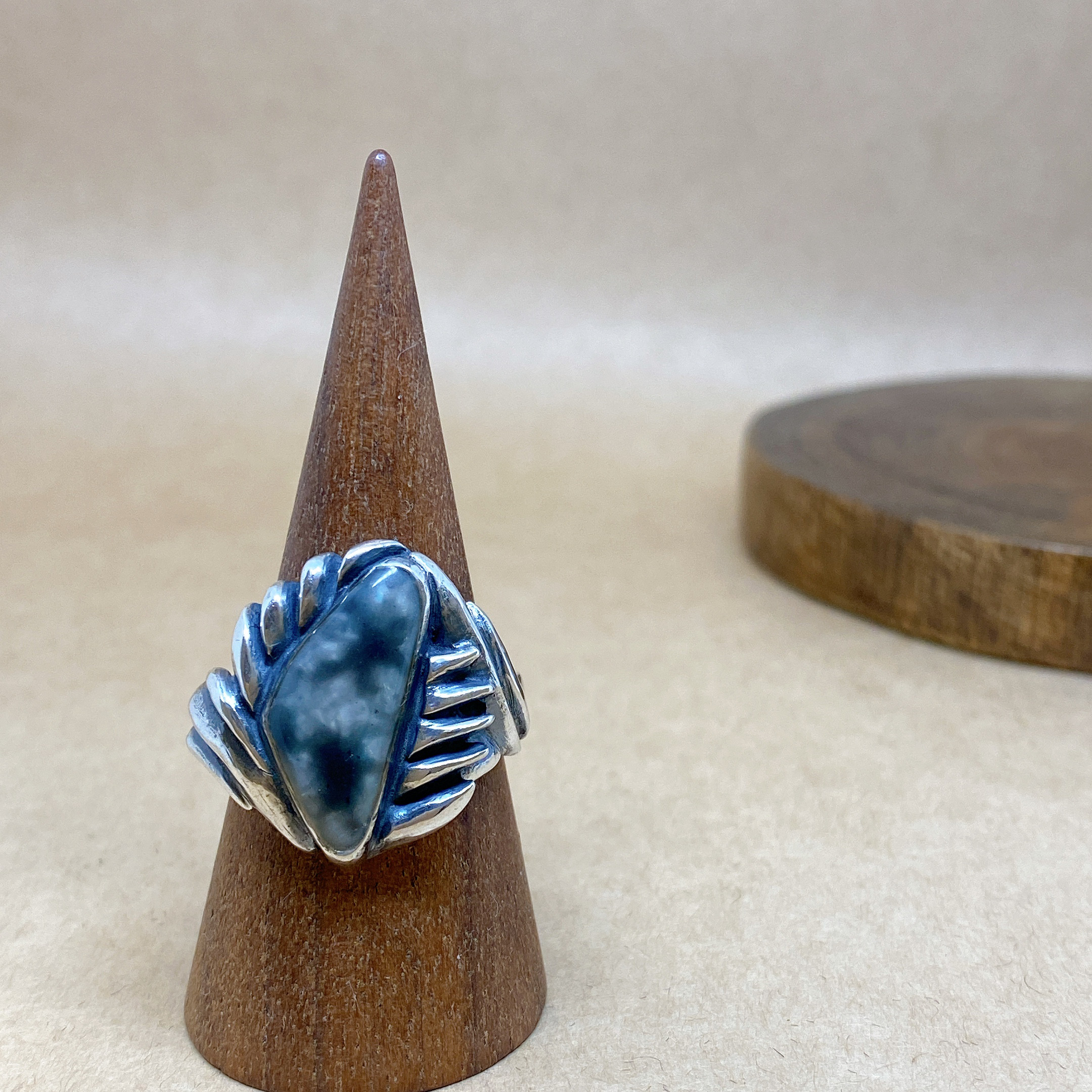 シルバーアクセサリー　指輪　リング　シルバーリング　個性的　シンプル　カジュアル　ユニセックス　メンズ