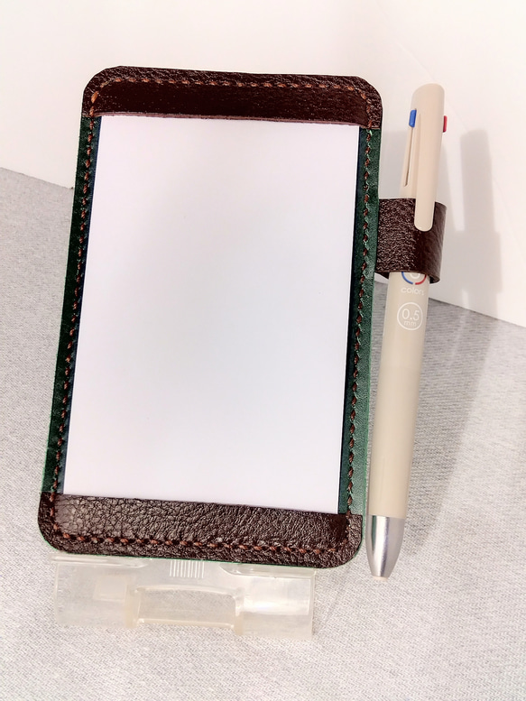 最強のメモパッド 手縫いの本革製 ペンホルダー付き情報カードサイズ