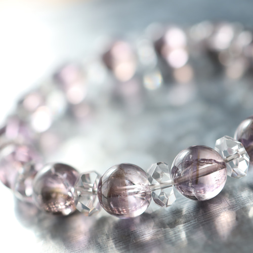 ☆スーパープレミアムブレス☆全ての石に虹を持ちます☆アイリスイン