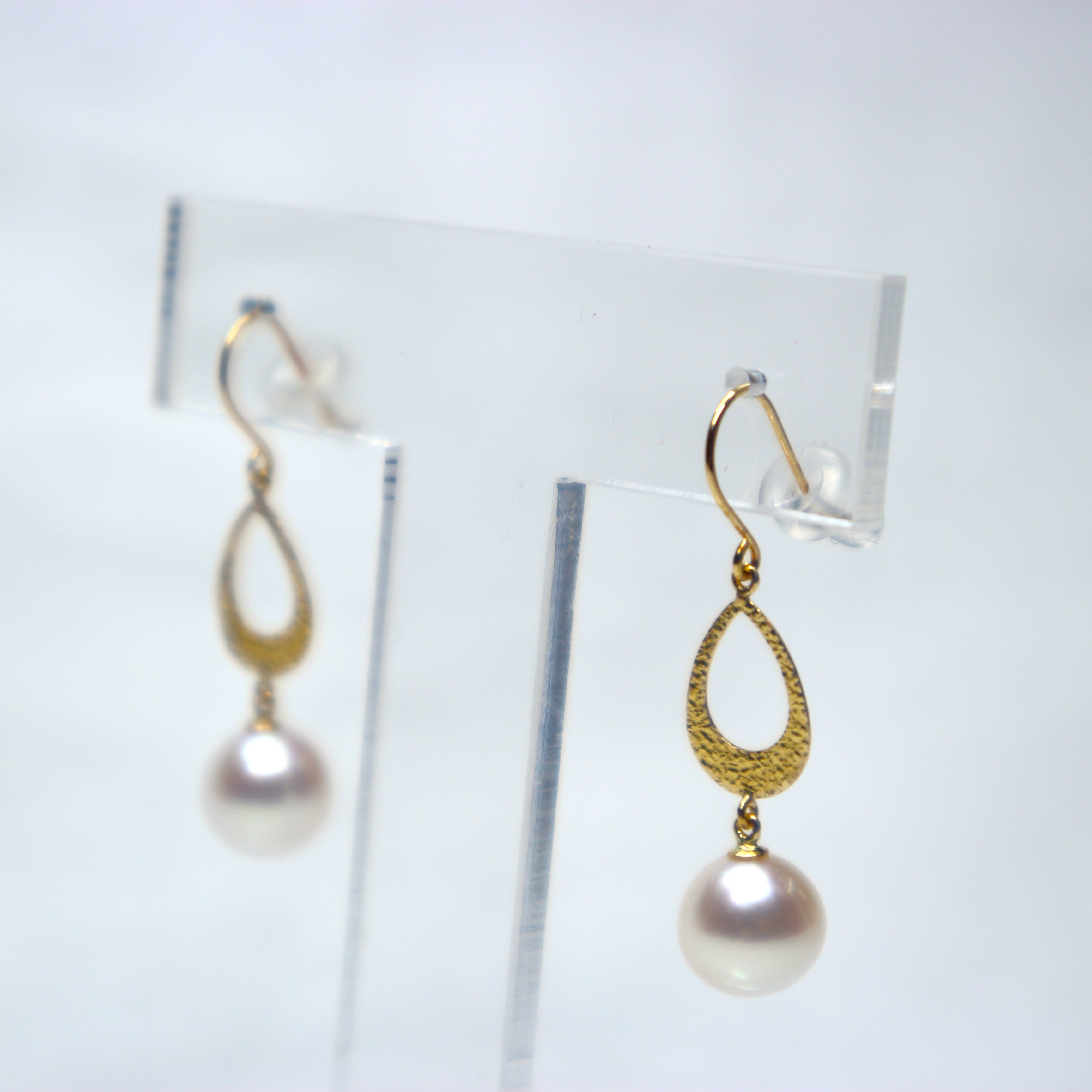 K18アコヤ真珠ピアス⑯（7.0mm珠)