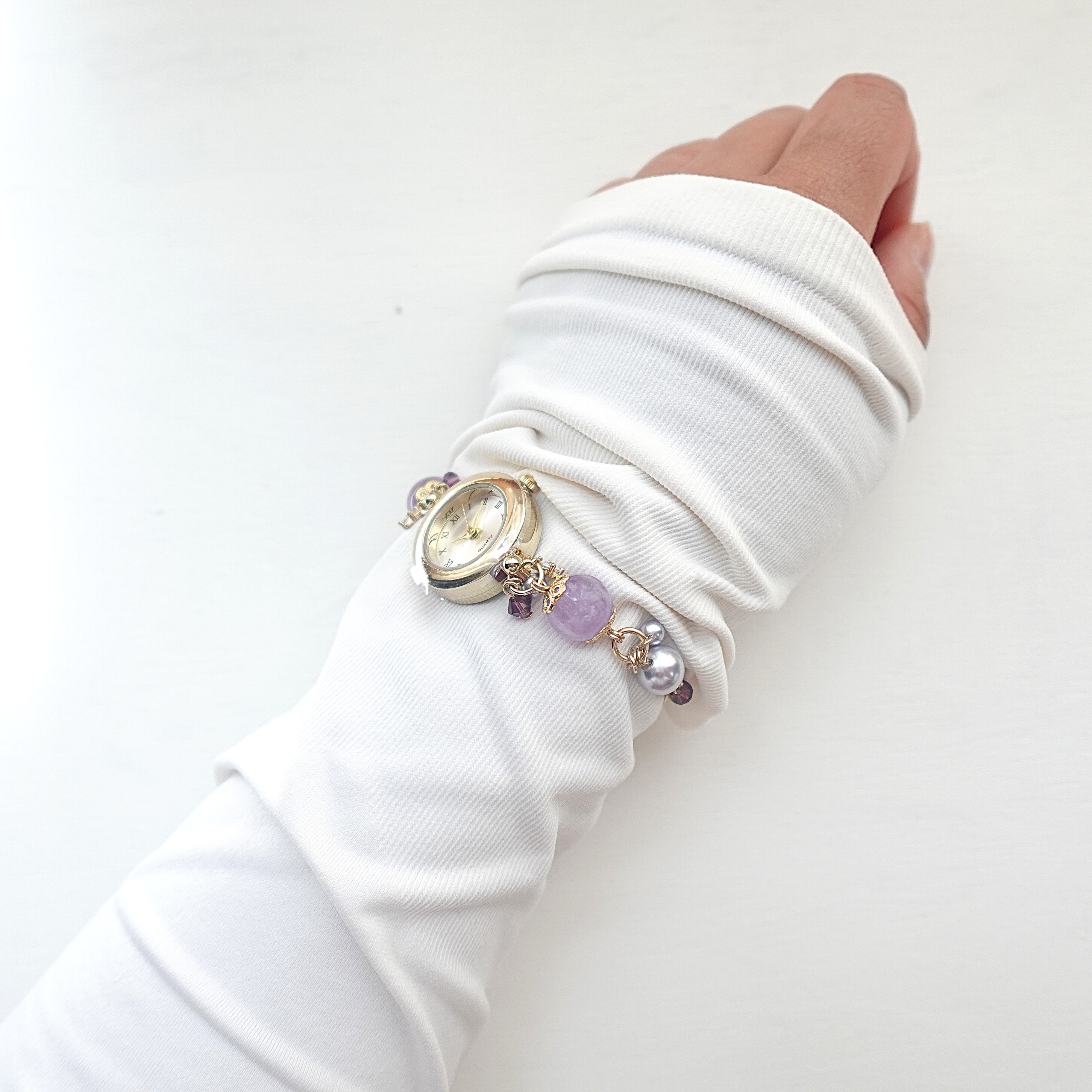 ラベンダーアメジストのブレスレットウォッチ