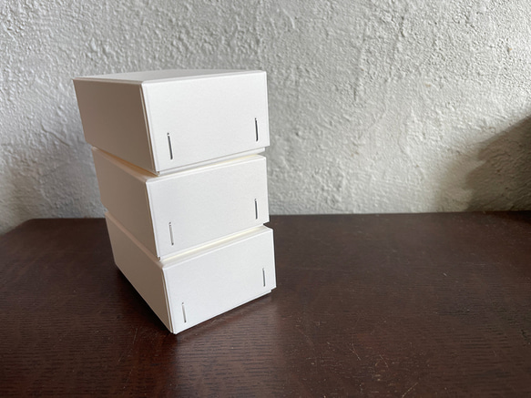 ステッチャーかぶせBOX　名刺ケース 10個　白　ギフトボックス　紙箱 1枚目の画像