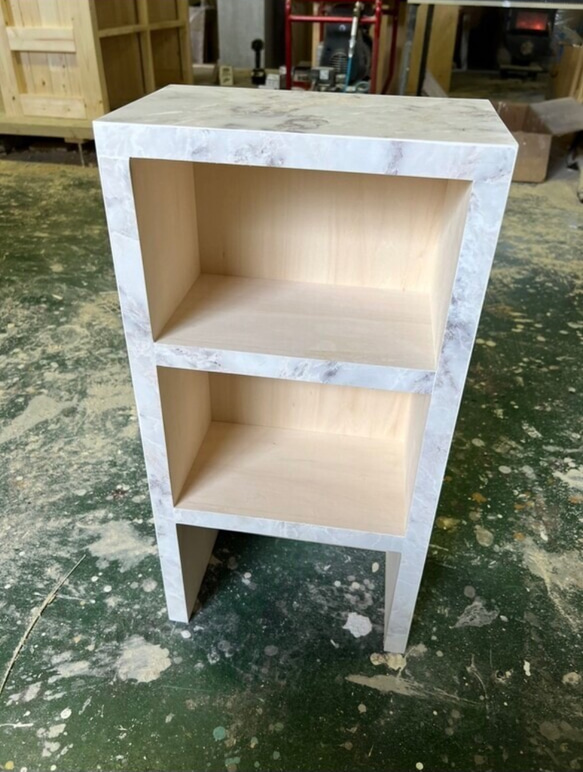 収納付きディスプレイラック　幅30×高さ100×奥行き30cm 2枚目の画像