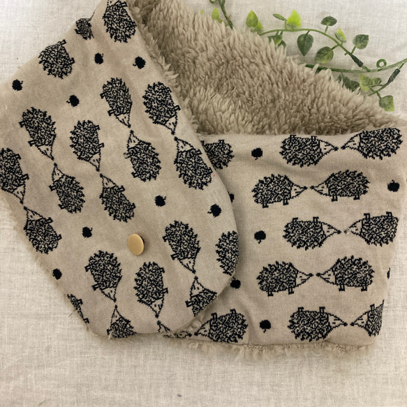 ✳︎ハンドメイド✳︎ふわふわネックウォーマーマフォンベージュ