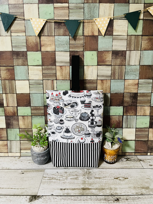 ハンドメイド スイーツ レッスンバッグ 上履き入れ 巾着 マカロン