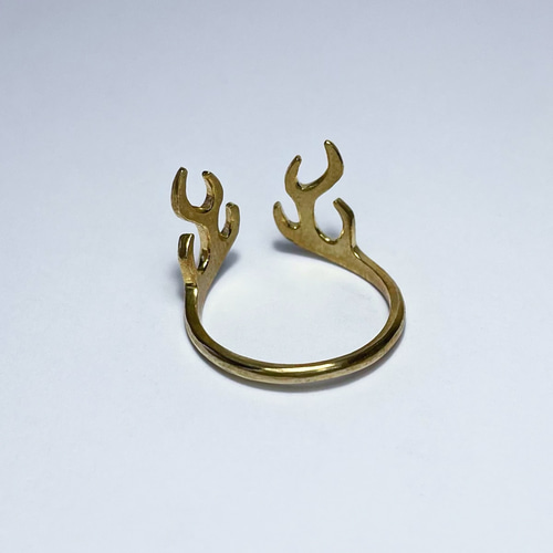 森の記憶 鹿の角リング 指輪・リング Tiny 通販 18767135｜Creema