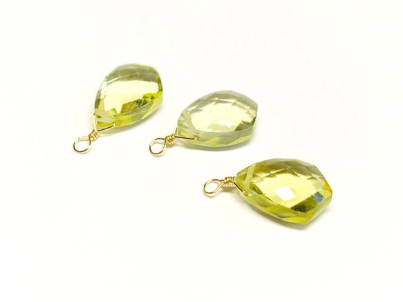 【天然石チャーム】レモンクォーツ　14kgf/シルバー925　変形マーキスカット　1個　ハンドメイド素材 1枚目の画像