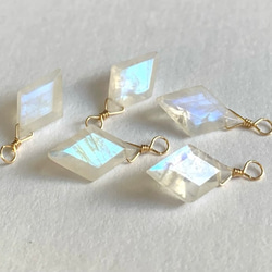 RS4-65 宝石質 洗練の高級感金属灰色 スピネル ミャンマー産 ルース