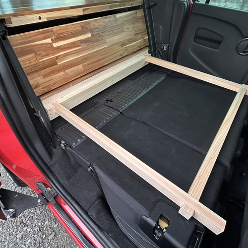 カングー2用 荷台フラット化キット アカシア材ニス仕上げ 木材・板