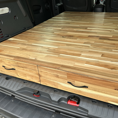 カングー2用 荷台フラット化キット アカシア材ニス仕上げ 木材・板