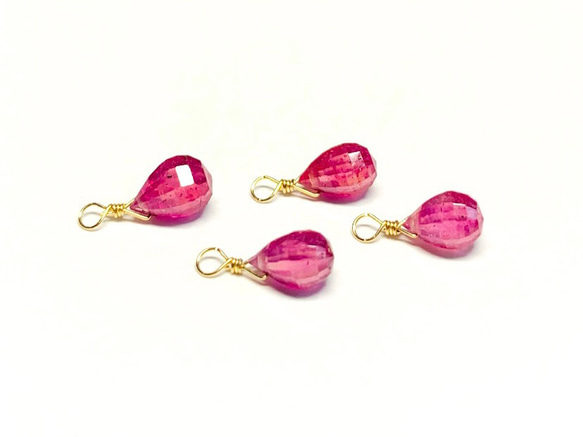 【天然石チャーム】宝石質ルビー　14kgf/シルバー925 　ドロップ形　１個　ハンドメイド素材 1枚目の画像